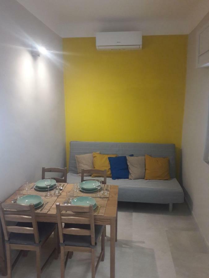 Signorile Street - Apartment Near The Sea Bari Extérieur photo